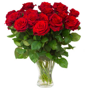 Roses rouges dans un vase maroc